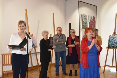 Malwy, róże, fiołki... - Wernisaż wystawy Barbary Harasim